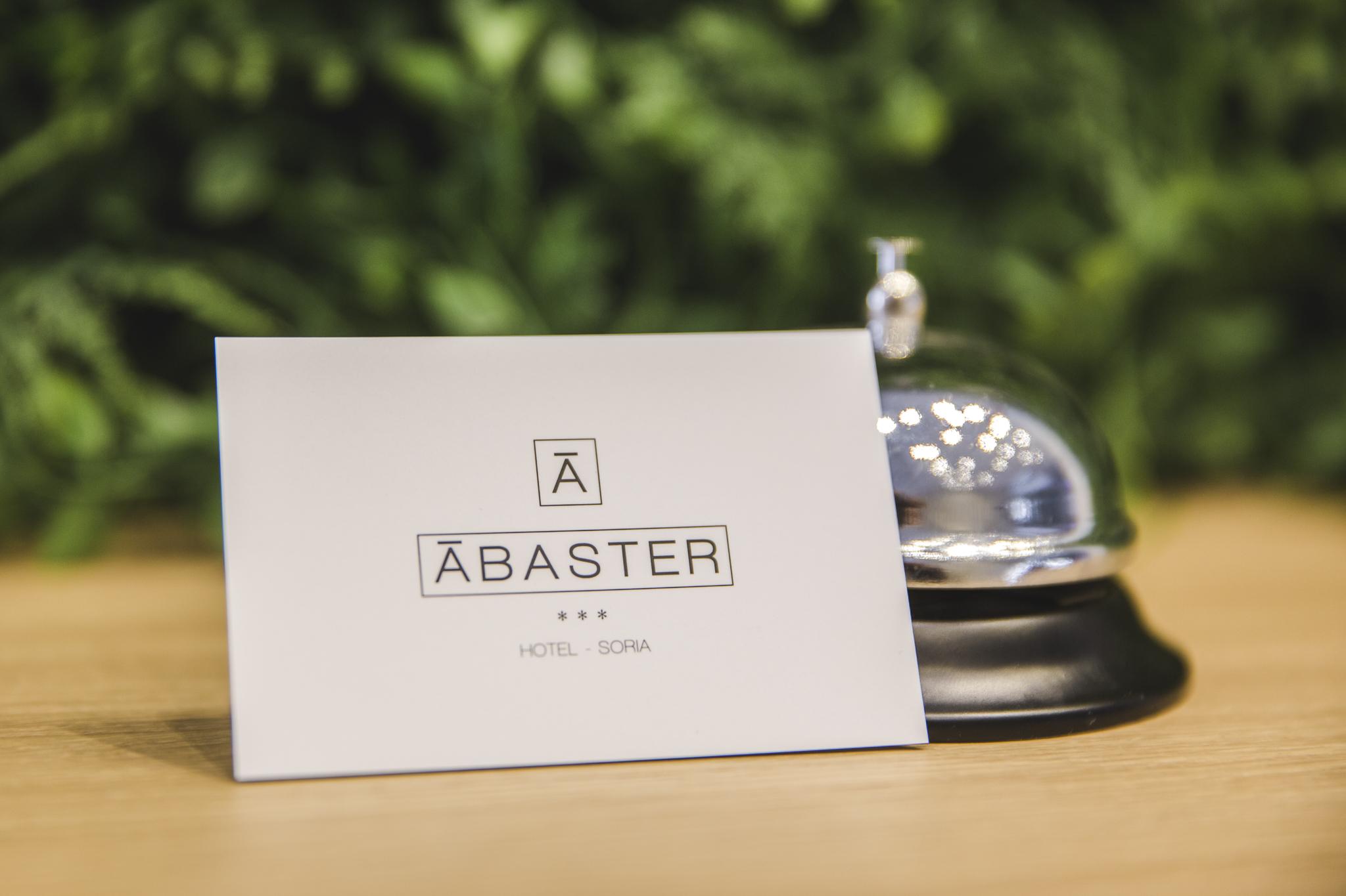 Dwo Abaster 호텔 소리아 외부 사진
