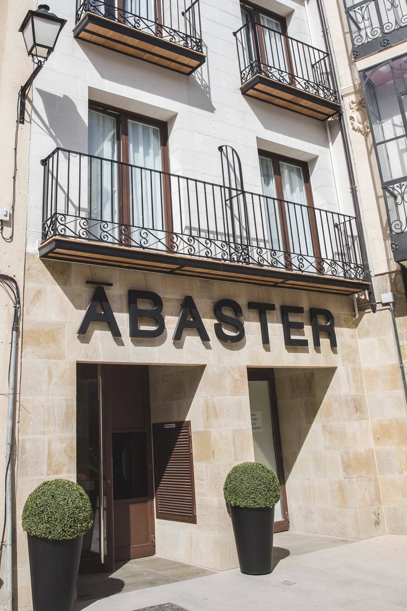 Dwo Abaster 호텔 소리아 외부 사진